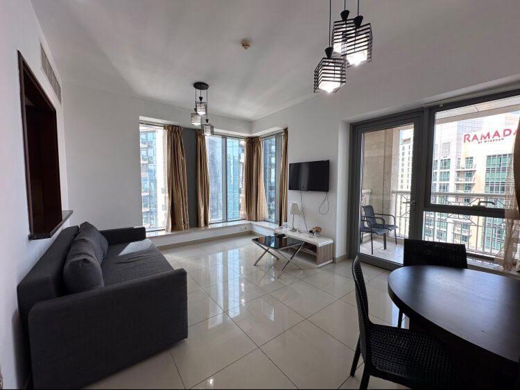 DOWNTOWN STUDIO WITH BOULEVARD VIEWs Dubaj Zewnętrze zdjęcie